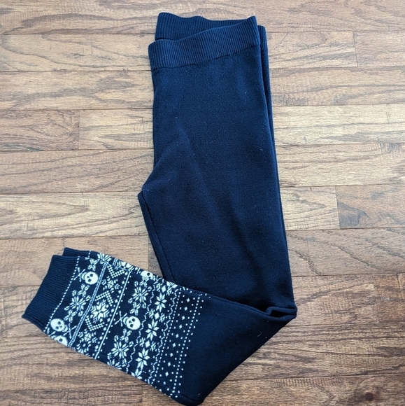 Torrid Sweater-Knit Legging – Fair Isle Skull Blue/Black & White, plus size 1x - Picture 5 of 9